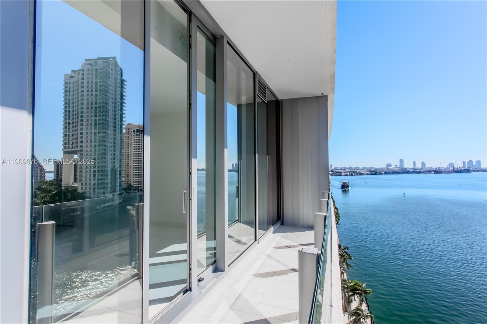 300 Biscayne Blvd Way 1003, Miami, FL 33131 photo 28