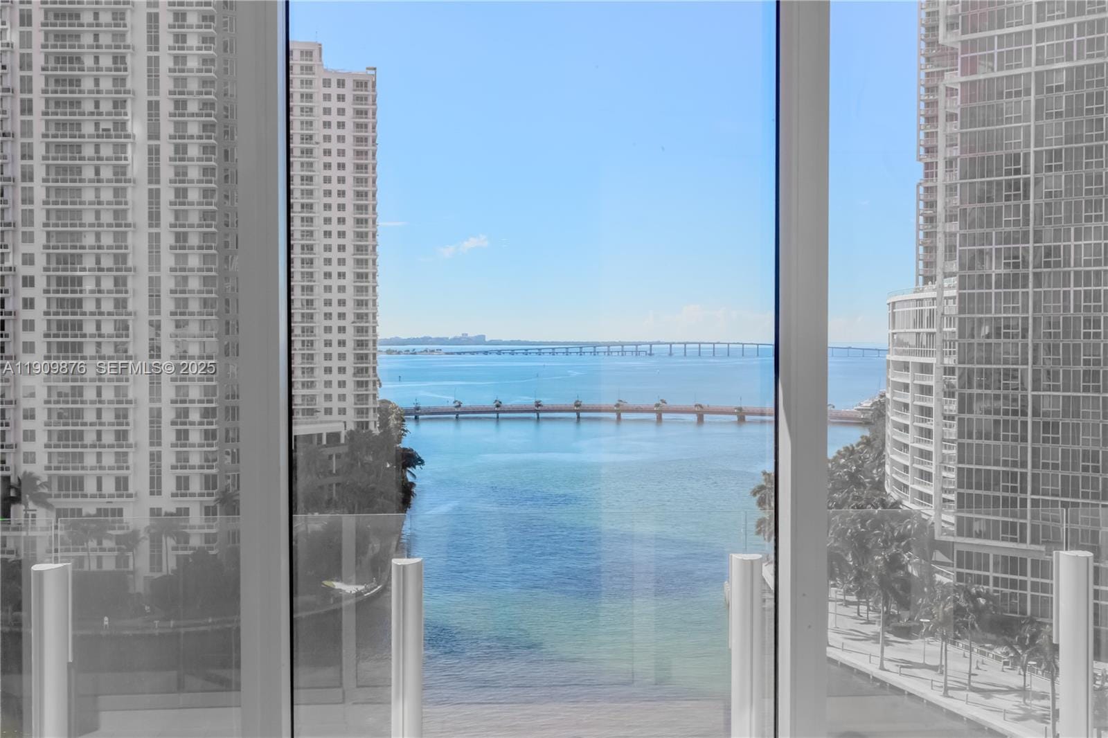 300 Biscayne Blvd Way 1003, Miami, FL 33131 photo 30