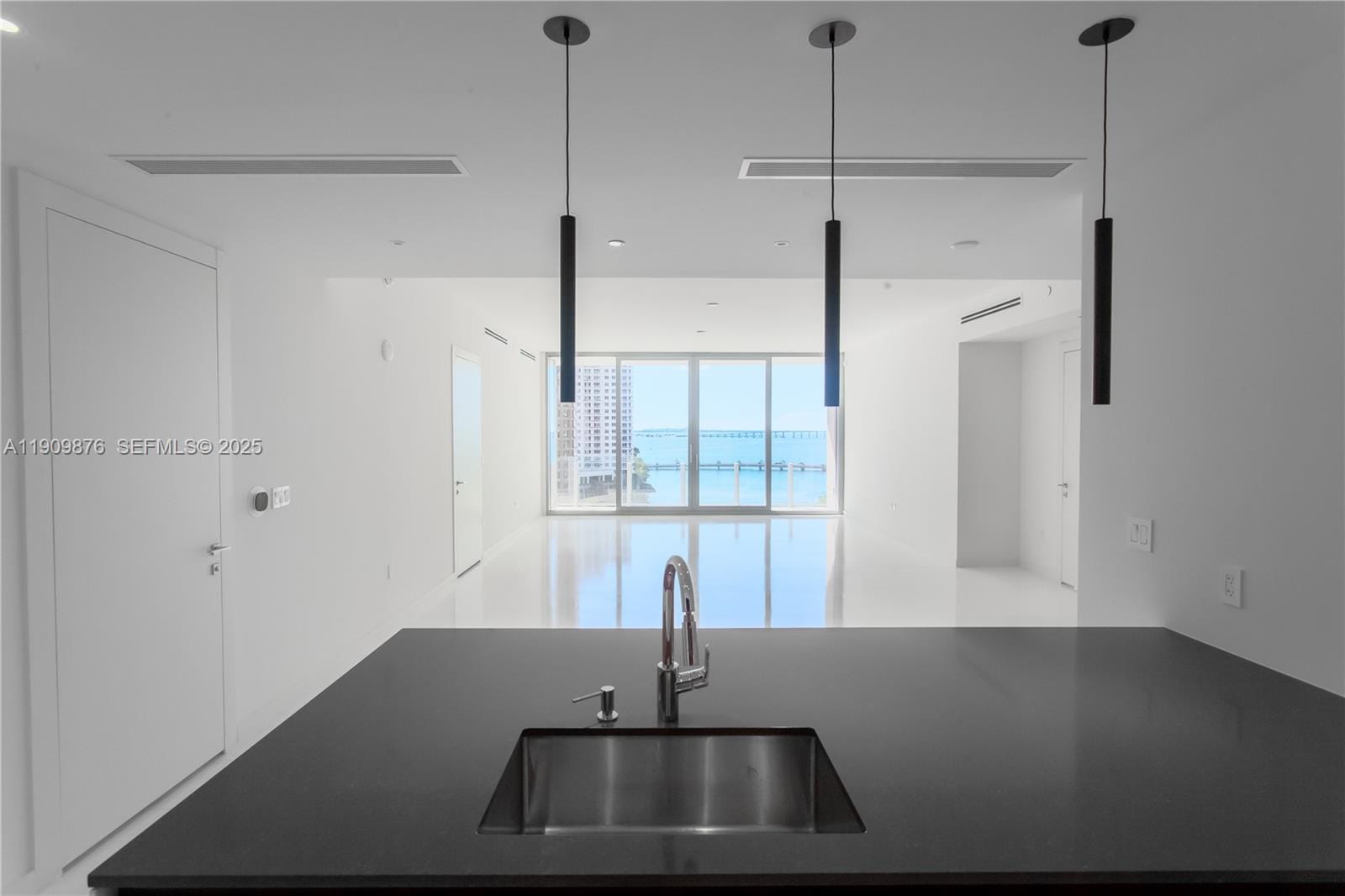 300 Biscayne Blvd Way 1003 — photo 4