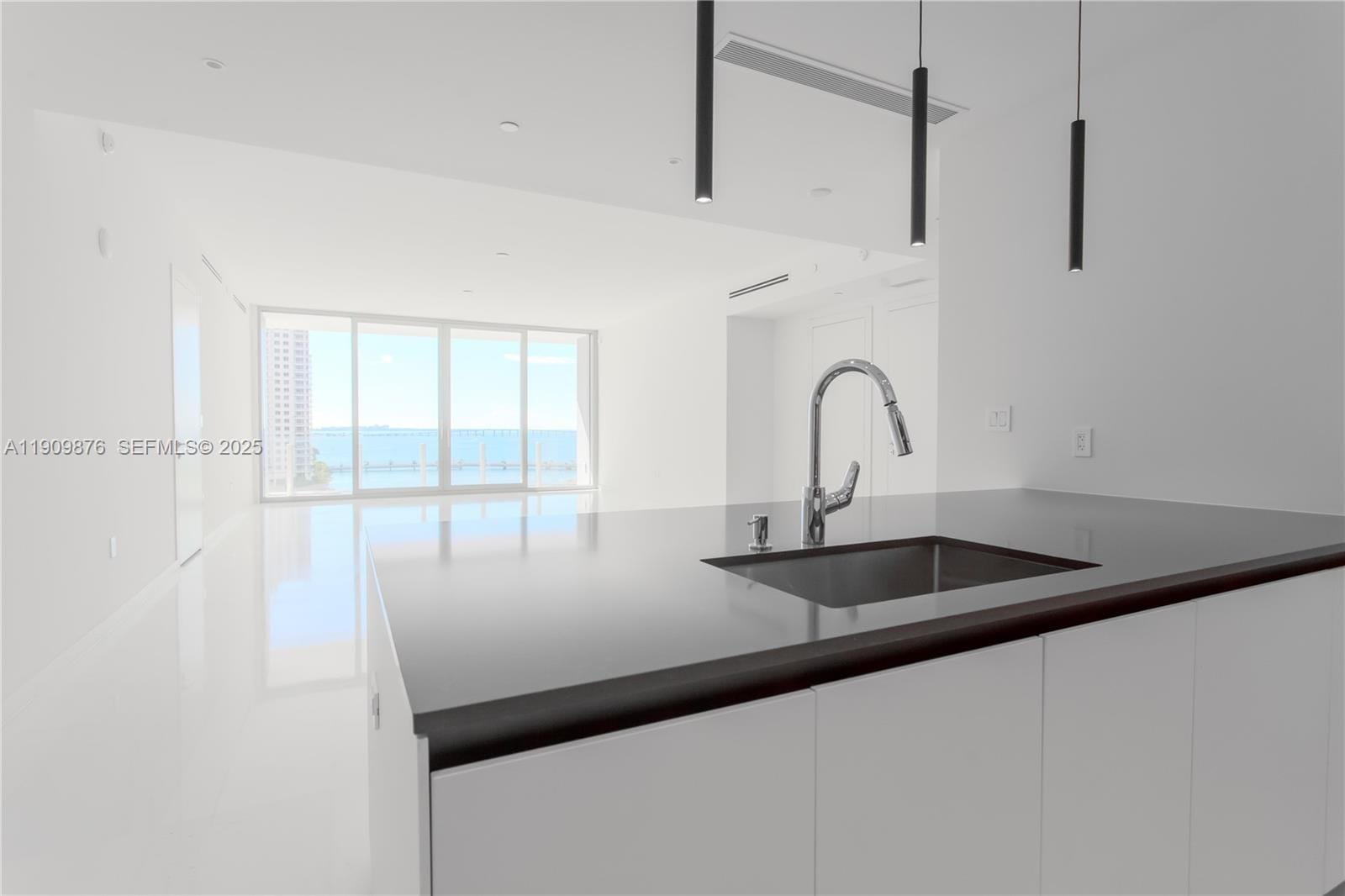 300 Biscayne Blvd Way 1003 — photo 5