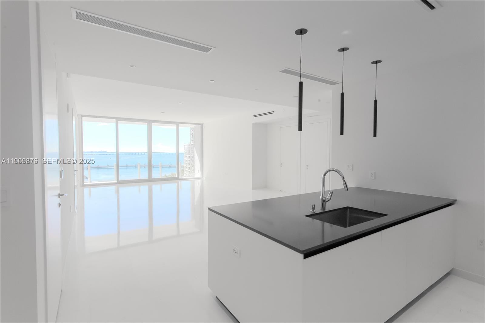 300 Biscayne Blvd Way 1003 — photo 7