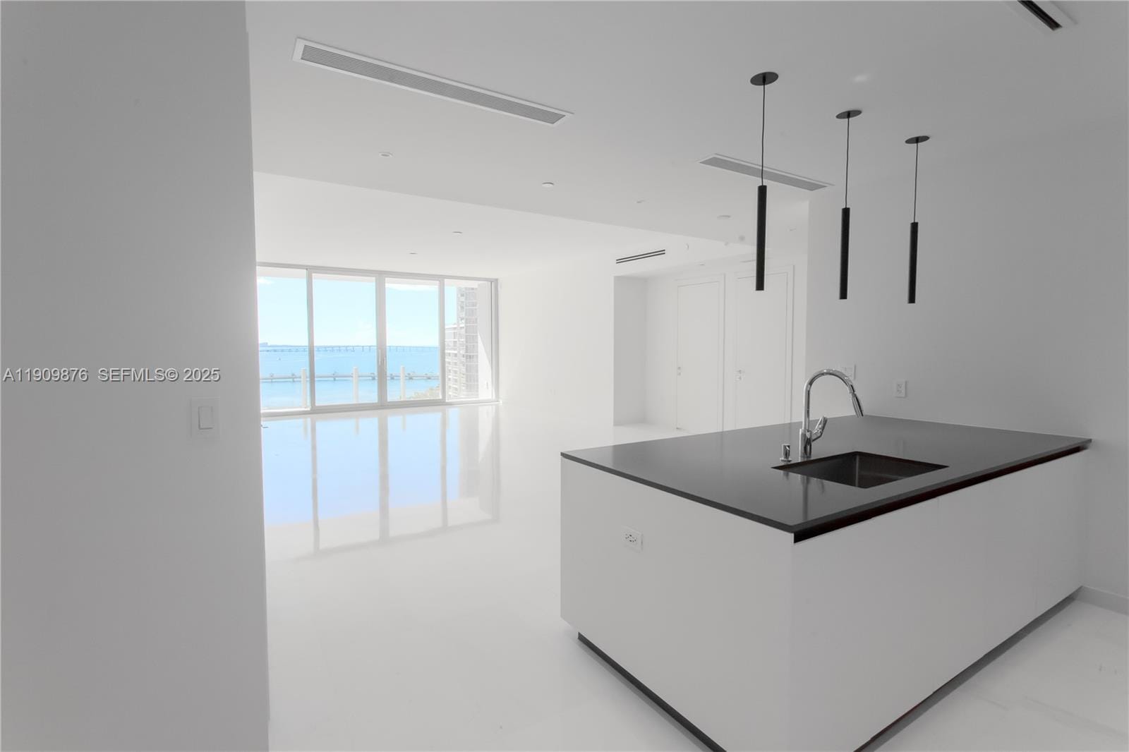 300 Biscayne Blvd Way 1003 — photo 8