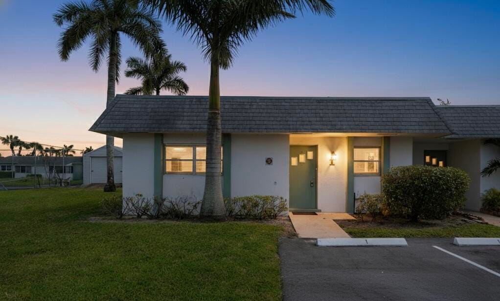 2638 Gately Drive E 1, West Palm Beach, FL 33415