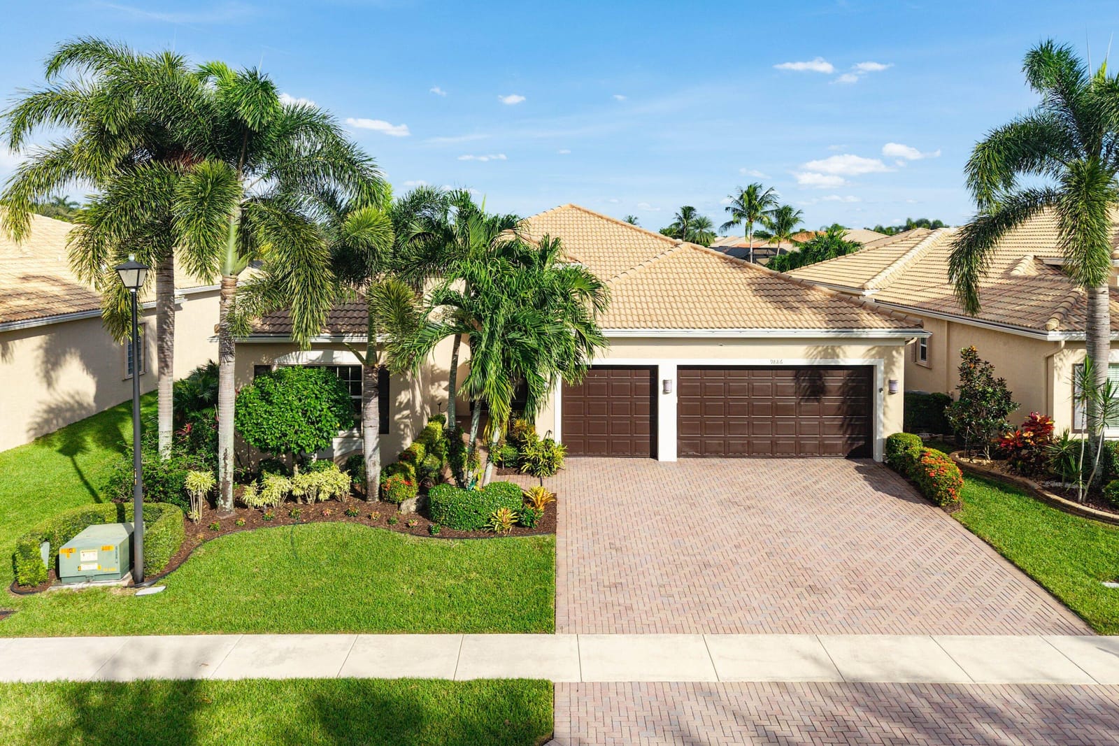 9886 Bluefield Drive, Boynton Beach, FL 33473