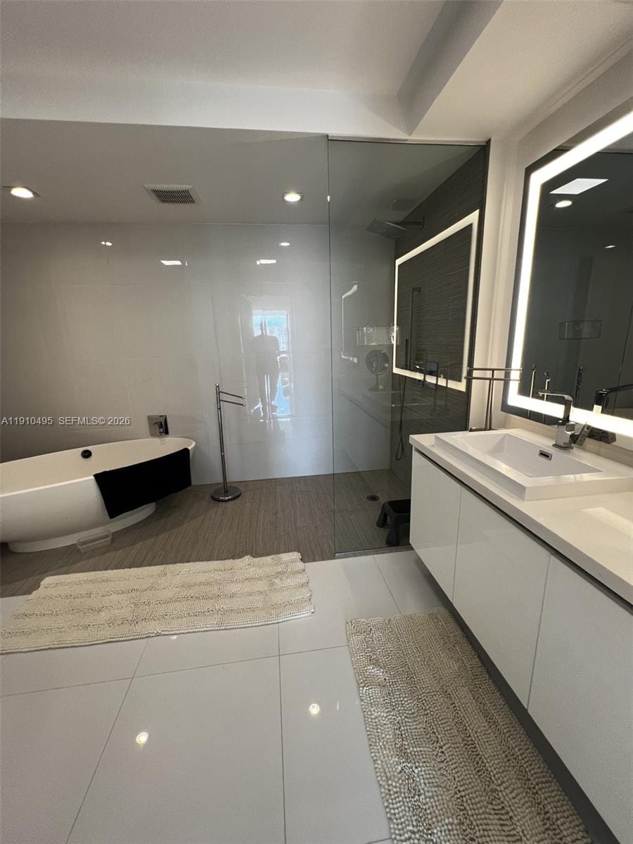330 Sunny Isles Boulevard 51008, Sunny Isles Beach, FL 33160 photo 15