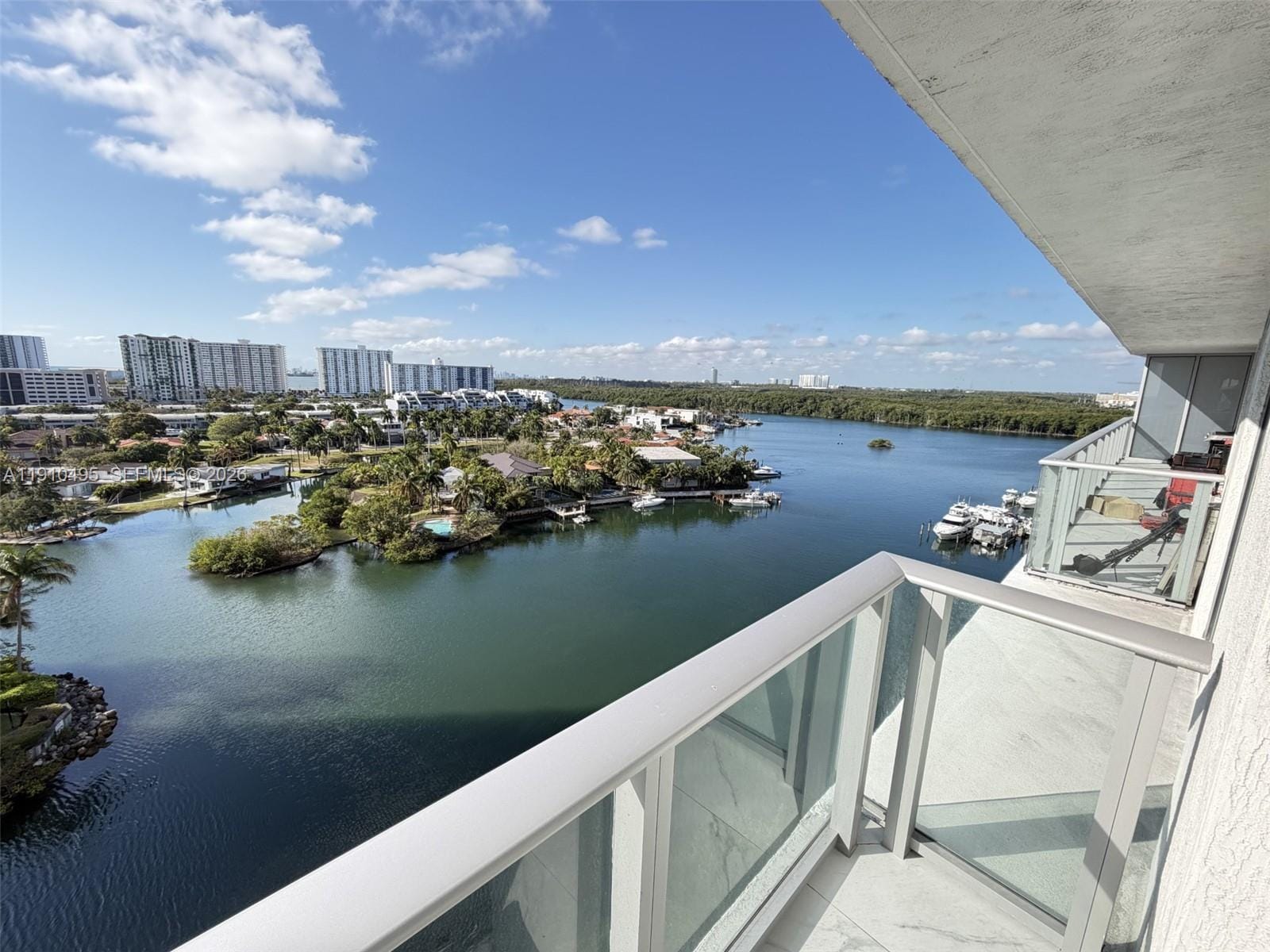 330 Sunny Isles Boulevard 51008 — photo 3