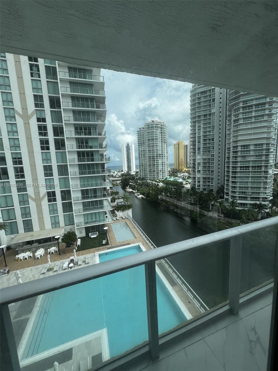 330 Sunny Isles Boulevard 51008 — photo 7