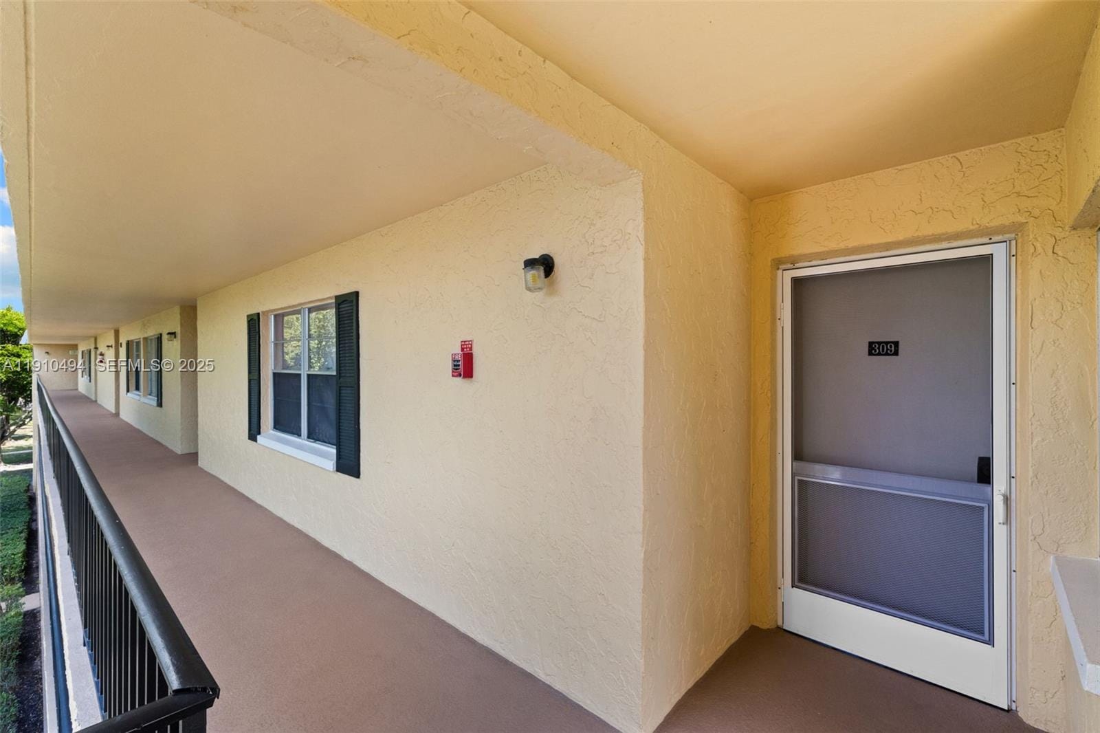 1087 Forest Lakes Drive 309 — photo 3
