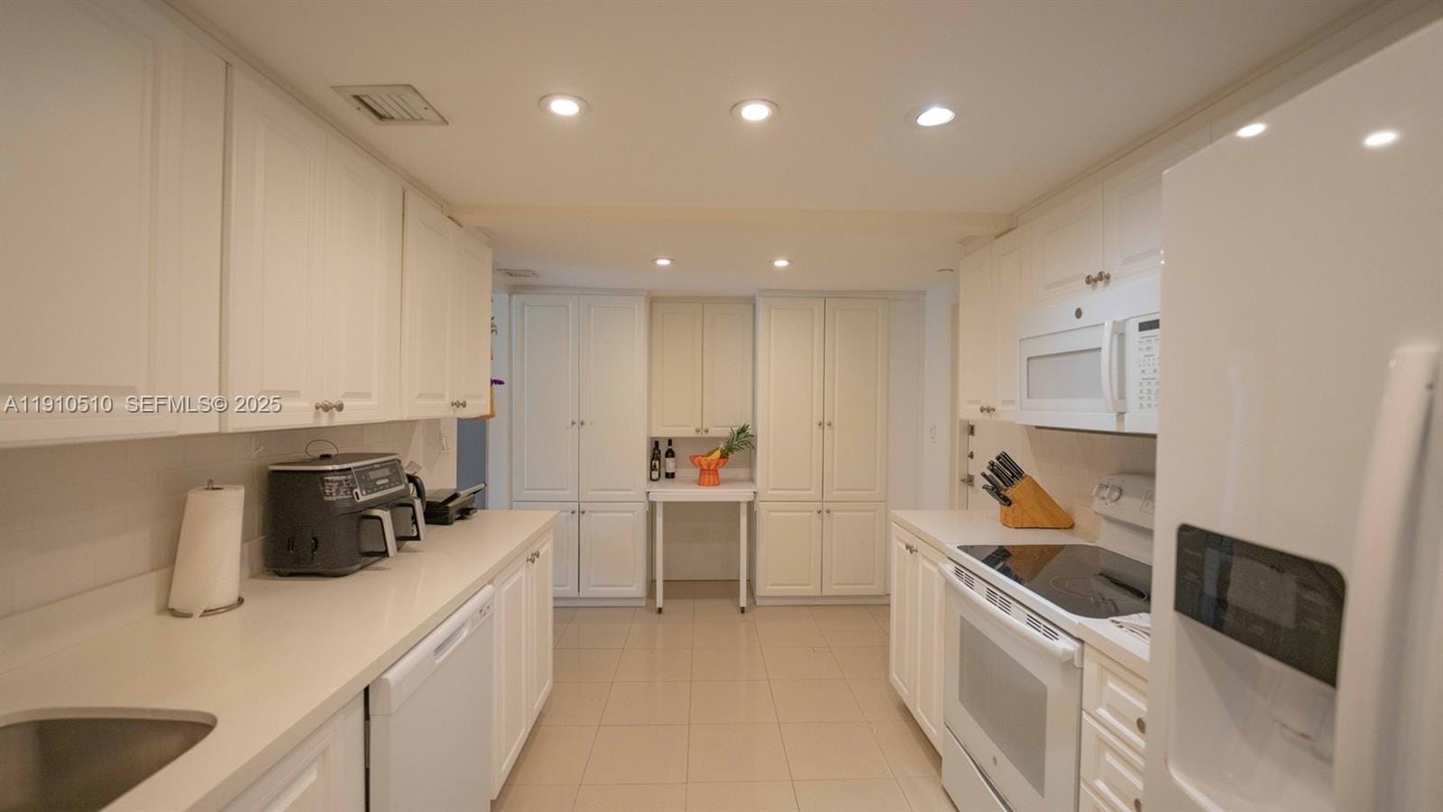 199 Ocean Lane Drive 313, Key Biscayne, FL 33149 photo 5