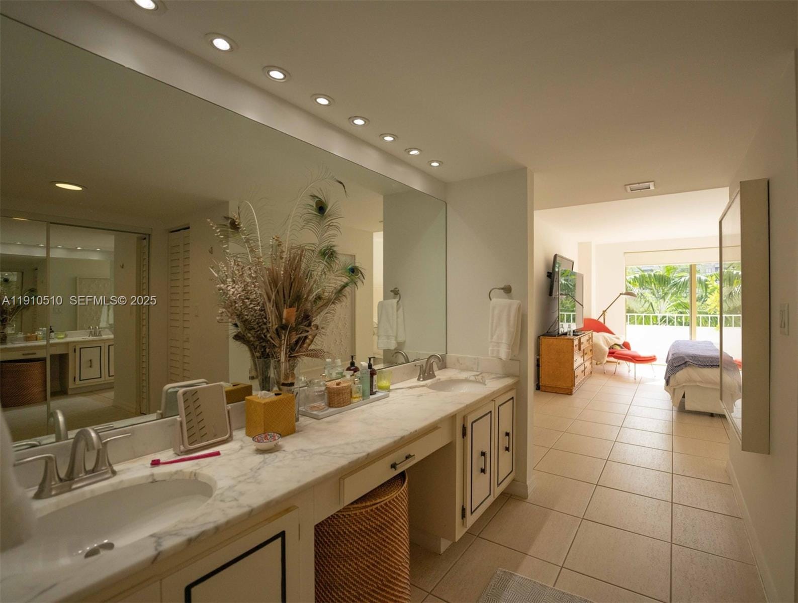 199 Ocean Lane Drive 313, Key Biscayne, FL 33149 photo 8