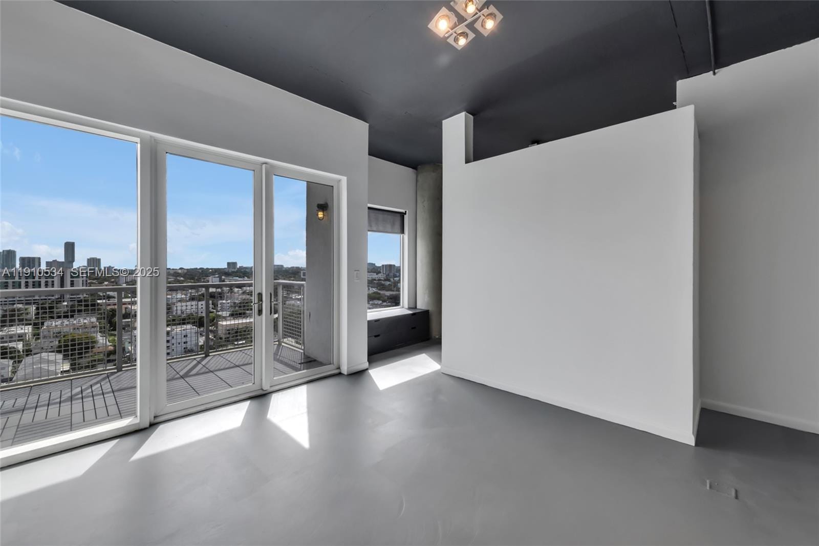 10 SW South River Drive 1509, Miami, FL 33130 photo 15