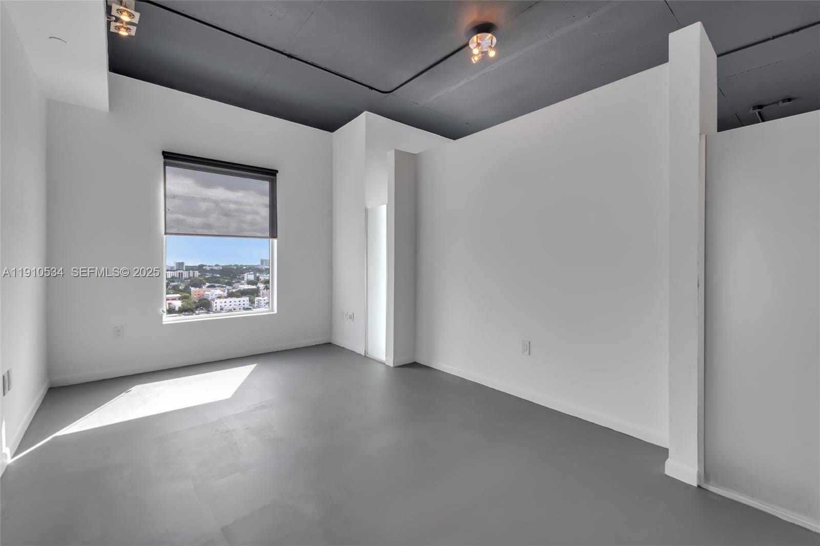 10 SW South River Drive 1509, Miami, FL 33130 photo 18
