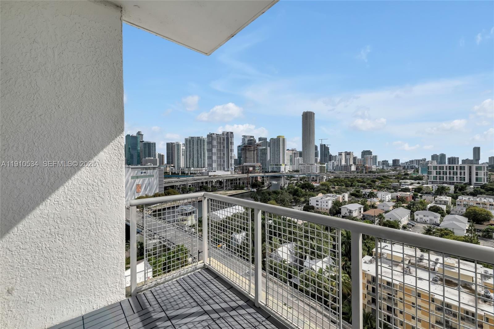 10 SW South River Drive 1509, Miami, FL 33130 photo 25