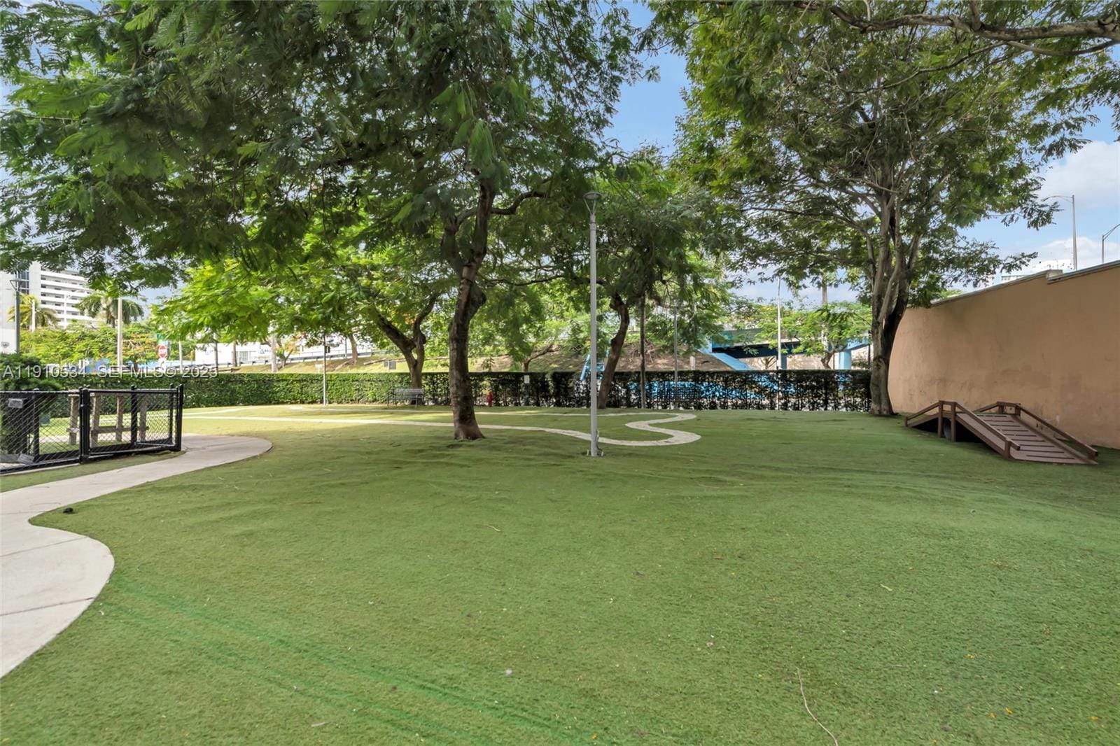 10 SW South River Drive 1509, Miami, FL 33130 photo 29
