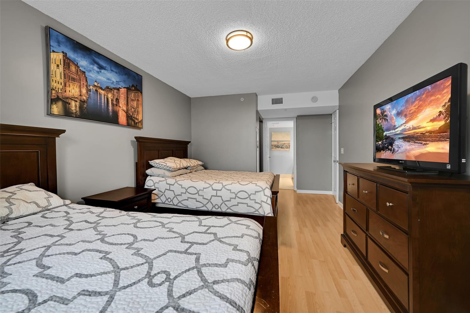 2711 Ocean Club Boulevard 204, Hollywood, FL 33019 photo 19