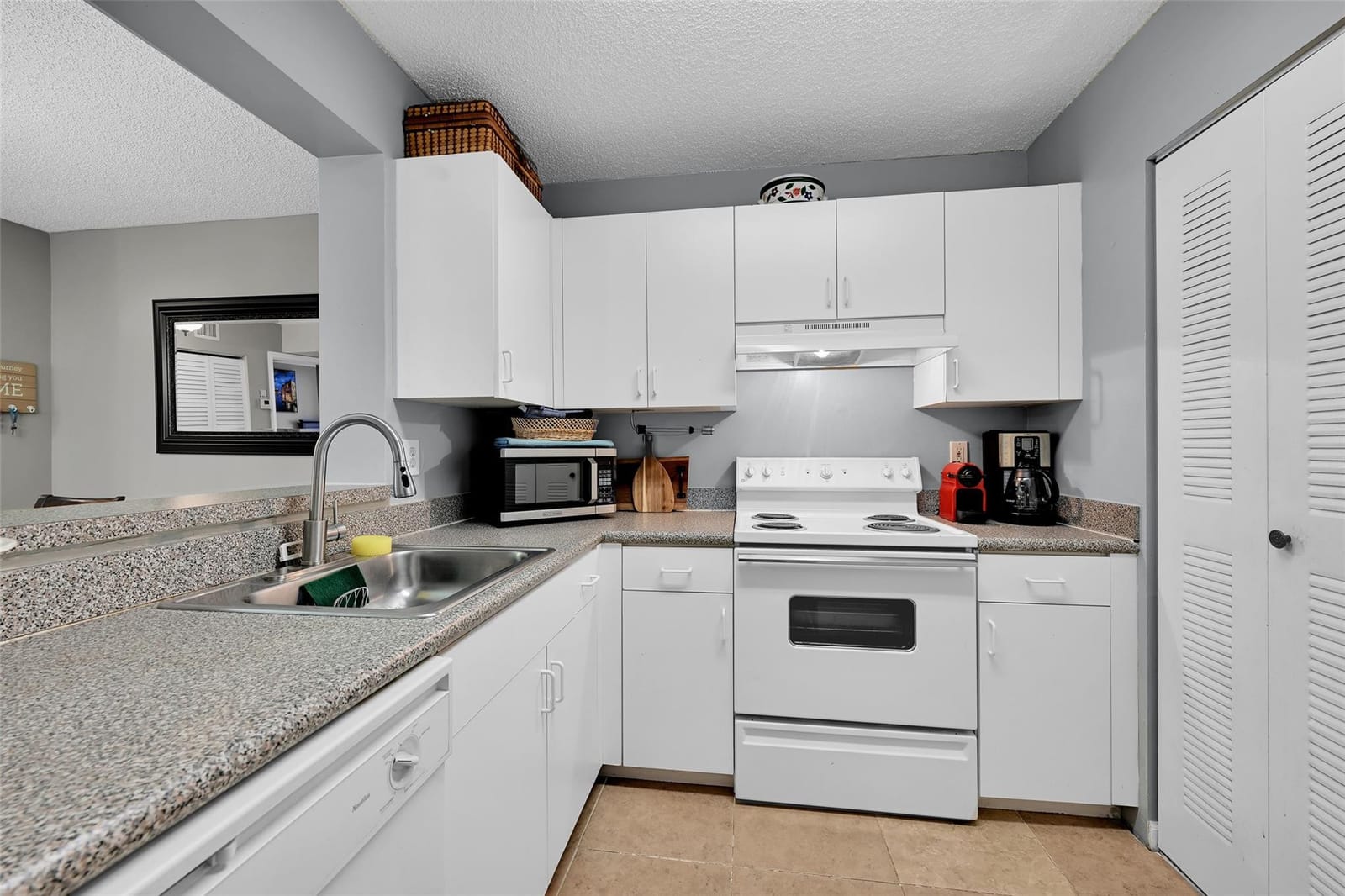 2711 Ocean Club Boulevard 204 — photo 10