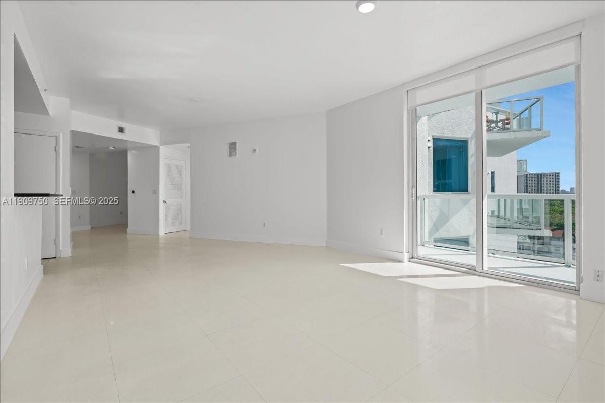 3030 NE 188 Street 604, Aventura, FL 33180, Aventura