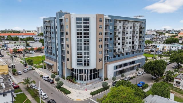 1110 NW 1 Street 502, Miami, FL 33128