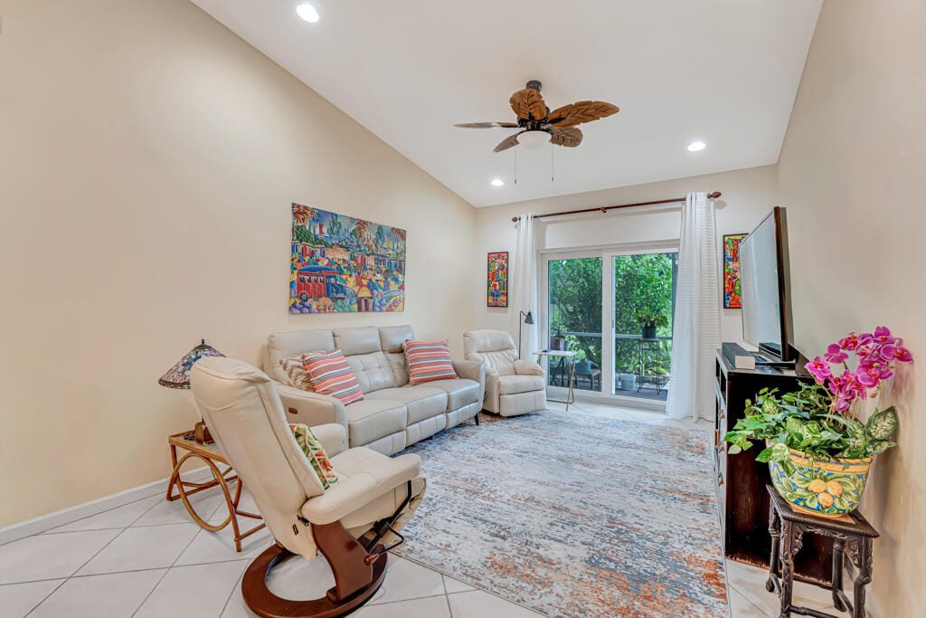 9889 Galleon Drive — photo 7