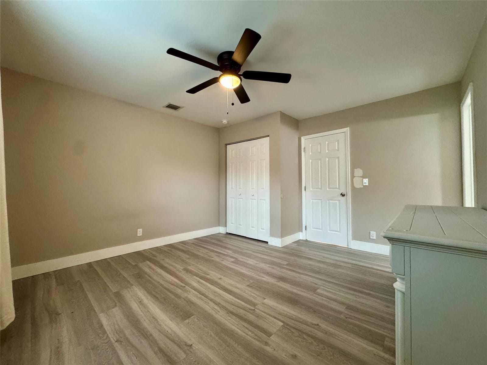 1871 NW 31st Court, Oakland Park, FL 33309 photo 14