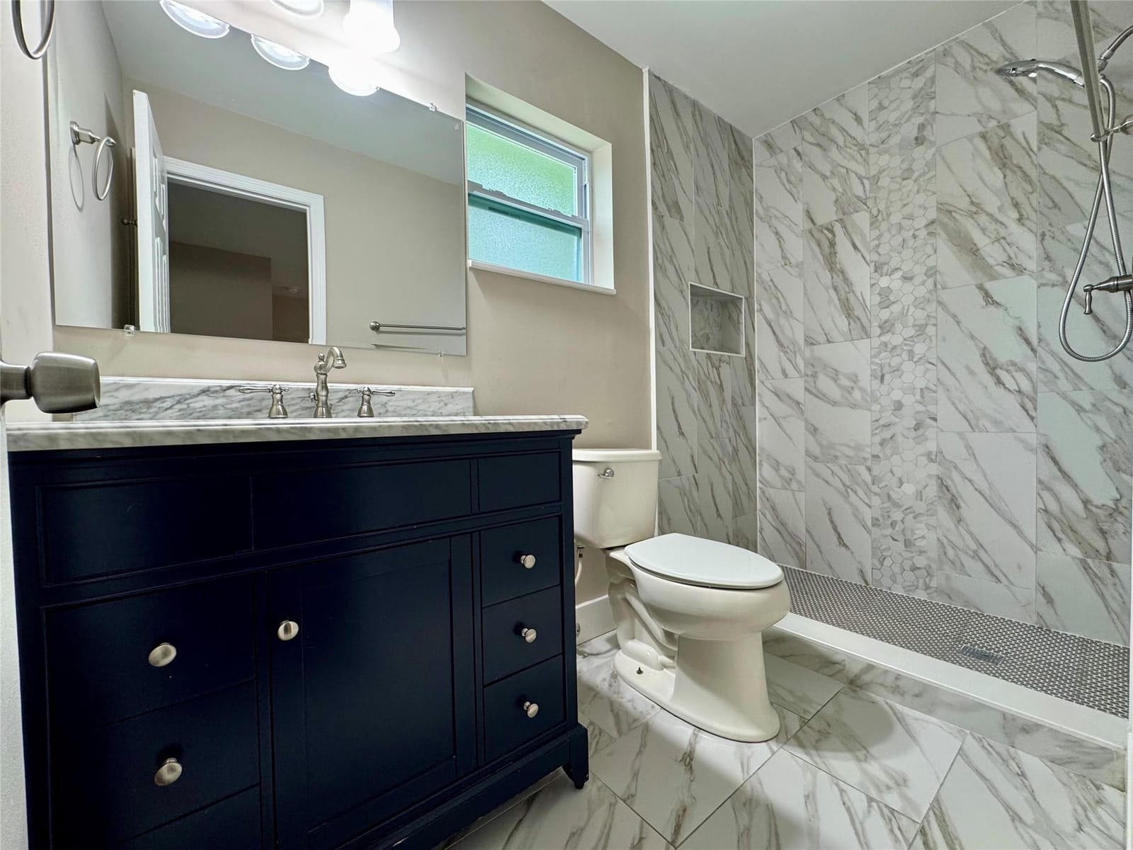 1871 NW 31st Court, Oakland Park, FL 33309 photo 17