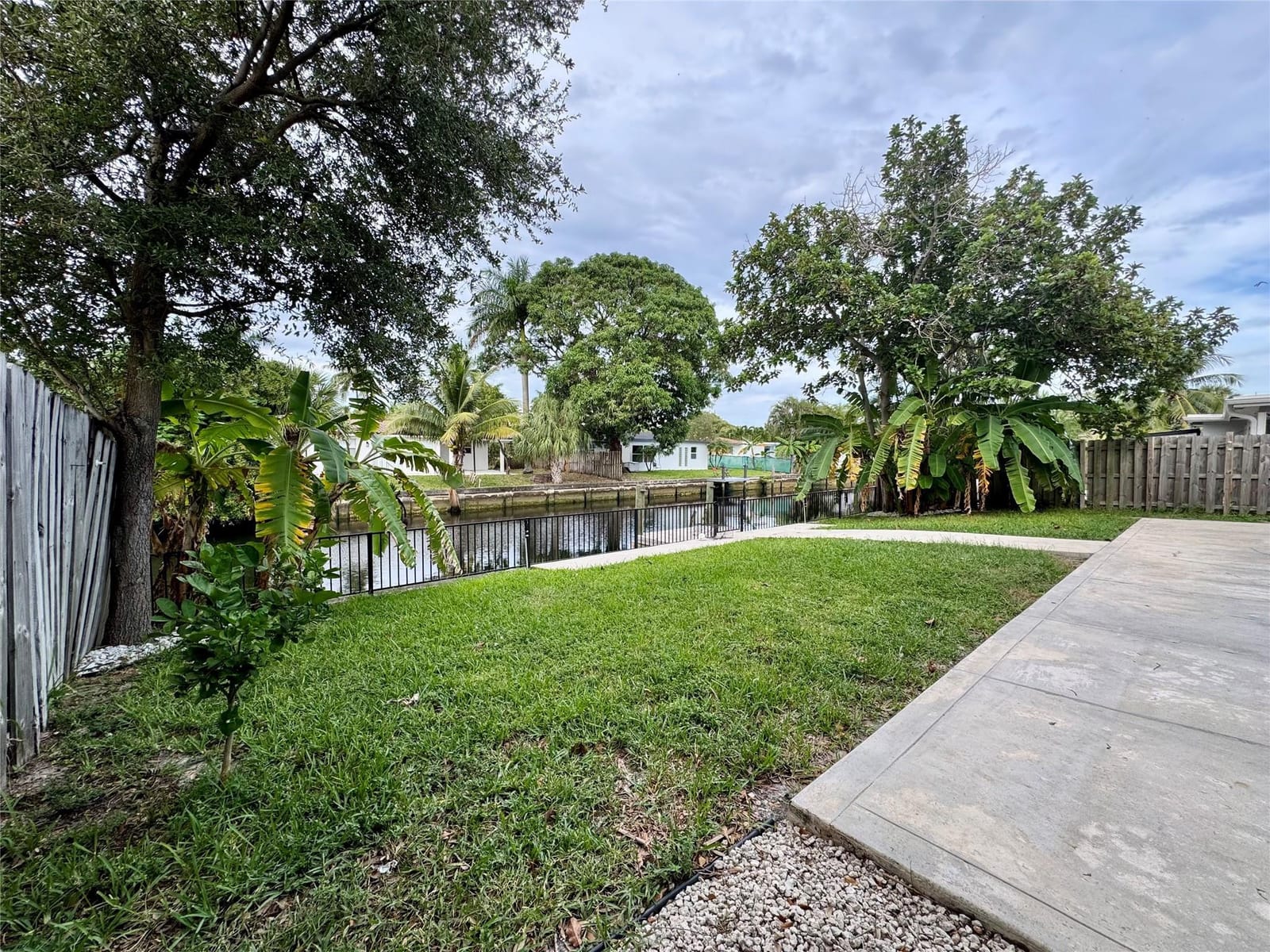 1871 NW 31st Court, Oakland Park, FL 33309 photo 29