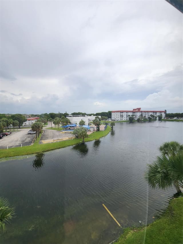 4851 NW 21st Street 412, sold in Castle Gardens, Lauderhill, FL