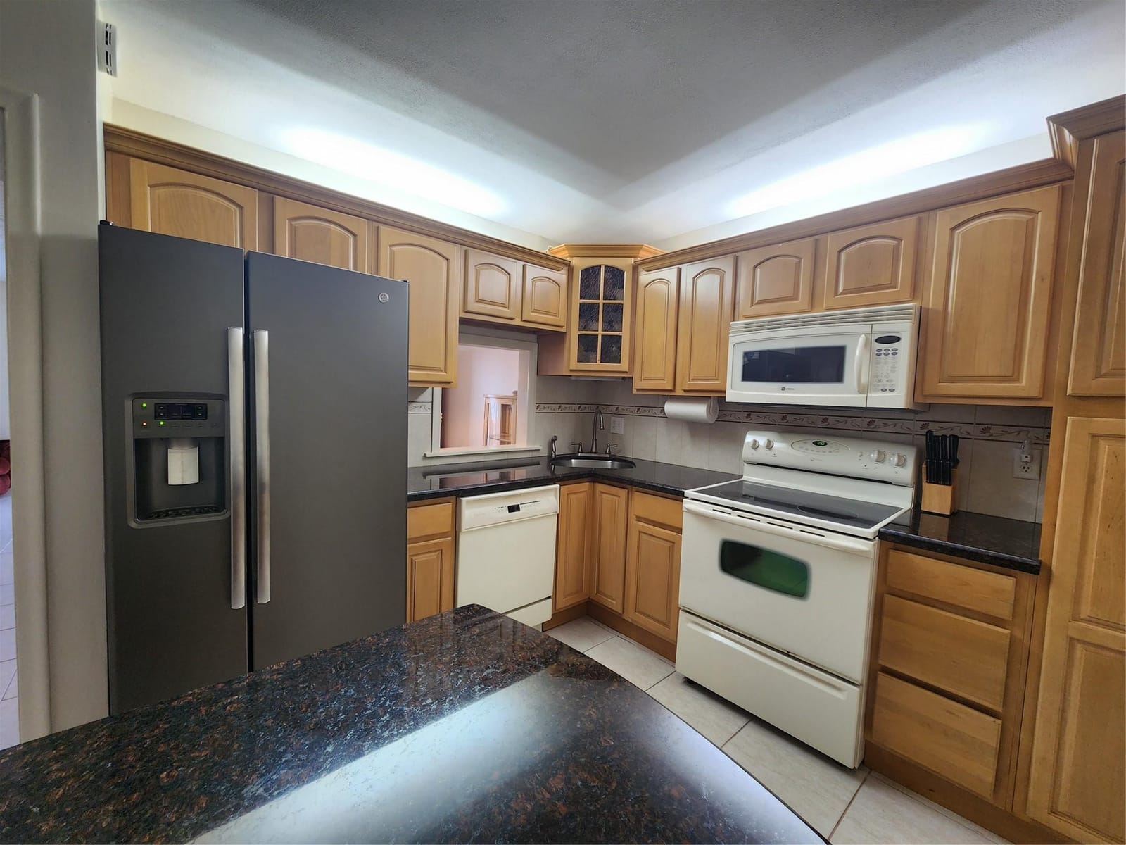 4851 NW 21st Street 412, Lauderhill, FL 33313 photo 2