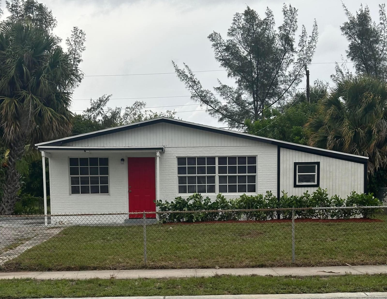 1210 Avenue R, Riviera Beach, FL 33404 photo 3