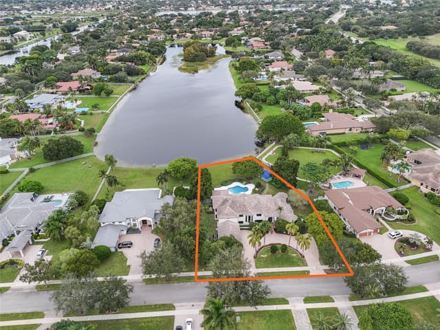 10303 SW 26th Street, sold in Westridge, Davie, FL