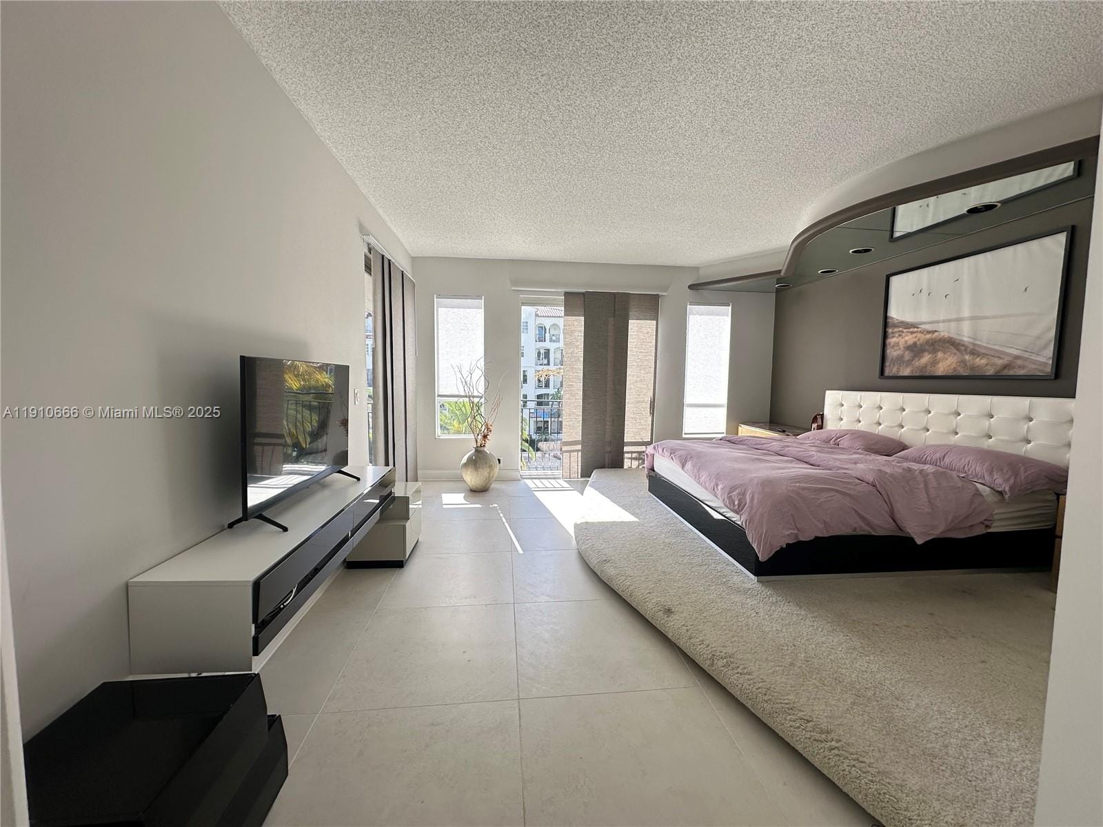 3900 Island Boulevard B-303, Aventura, FL 33160 photo 21