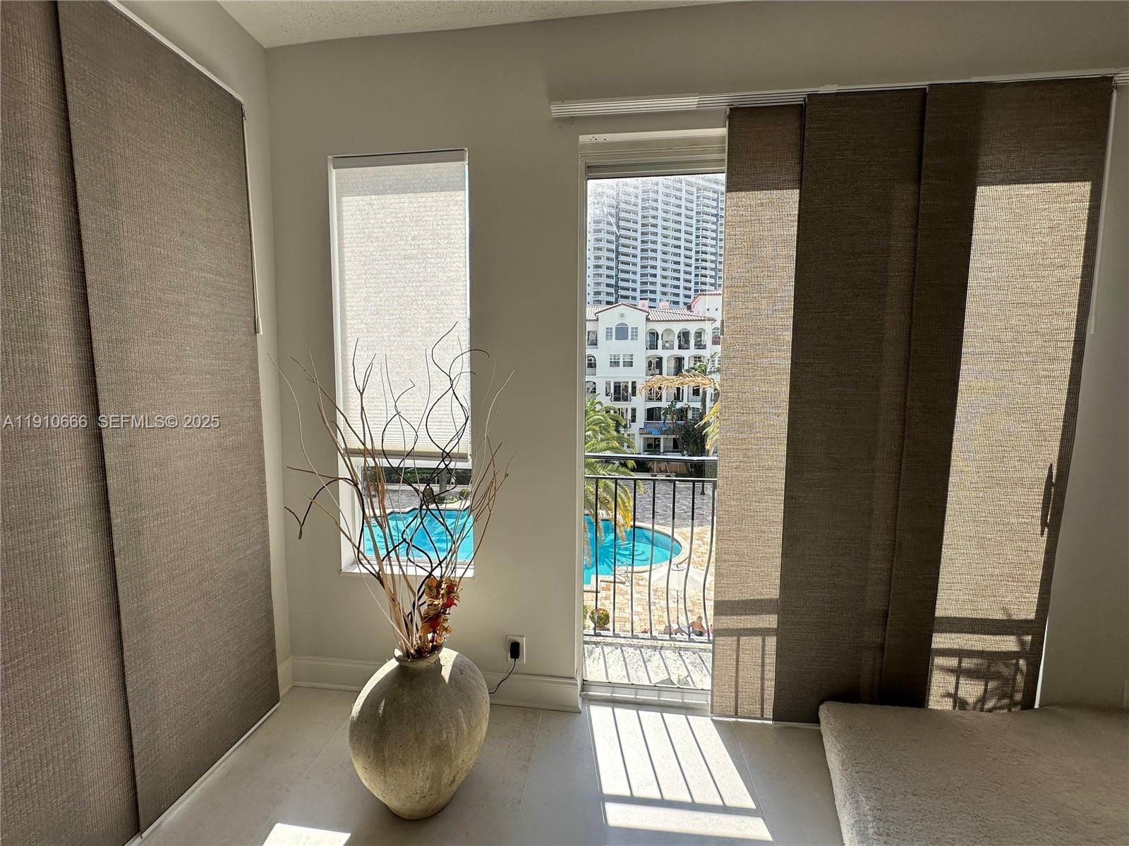 3900 Island Boulevard B-303, Aventura, FL 33160 photo 22