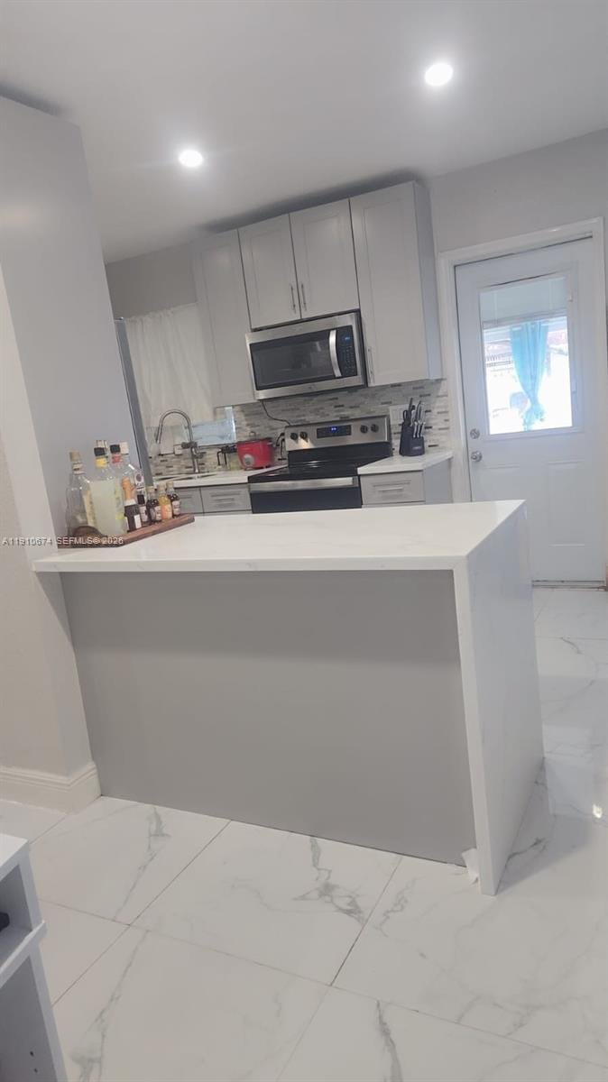 15210 NW 28th Place, Miami Gardens, FL 33054 photo 11