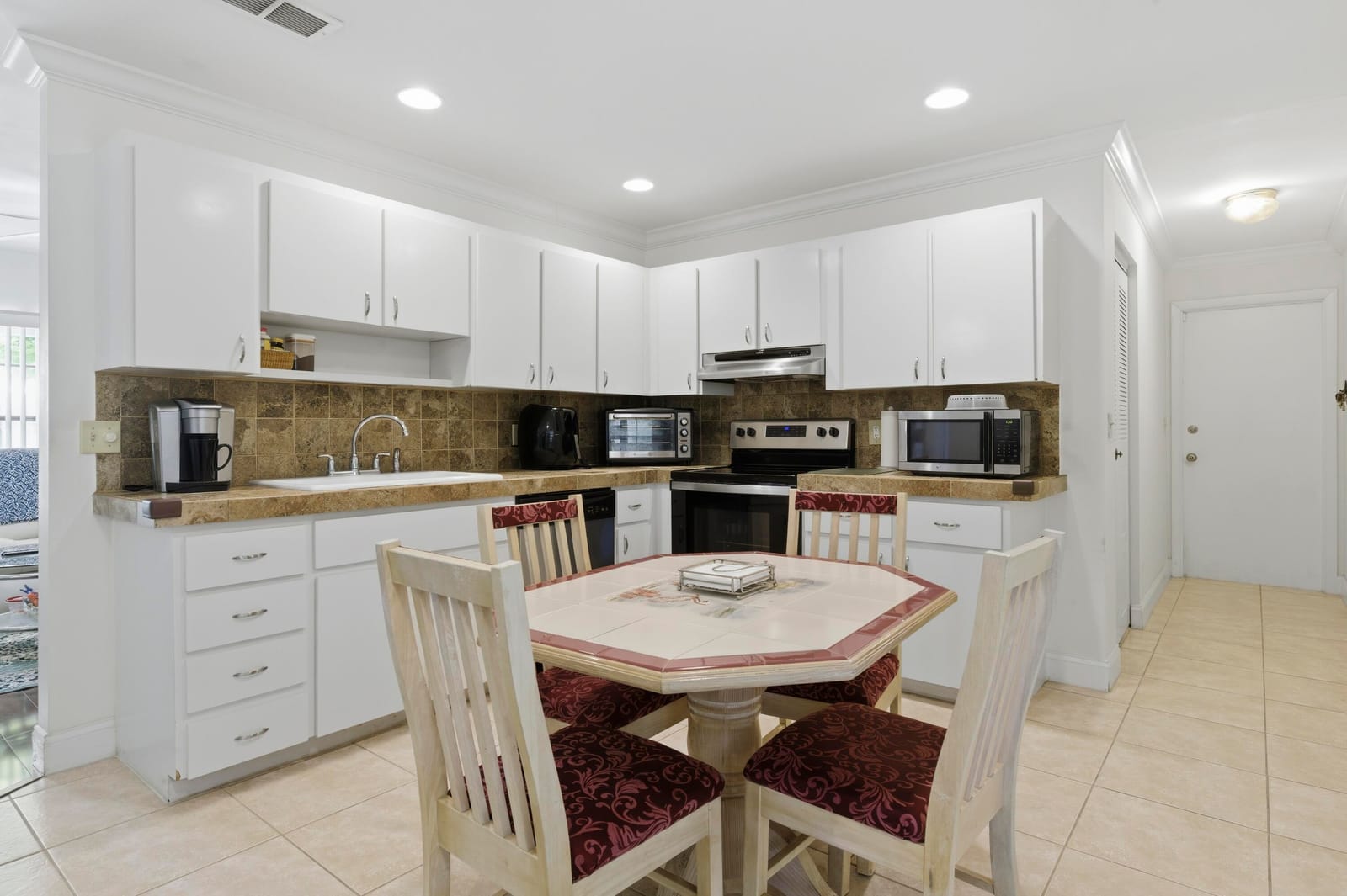 8685 SE Keathley Court — photo 10