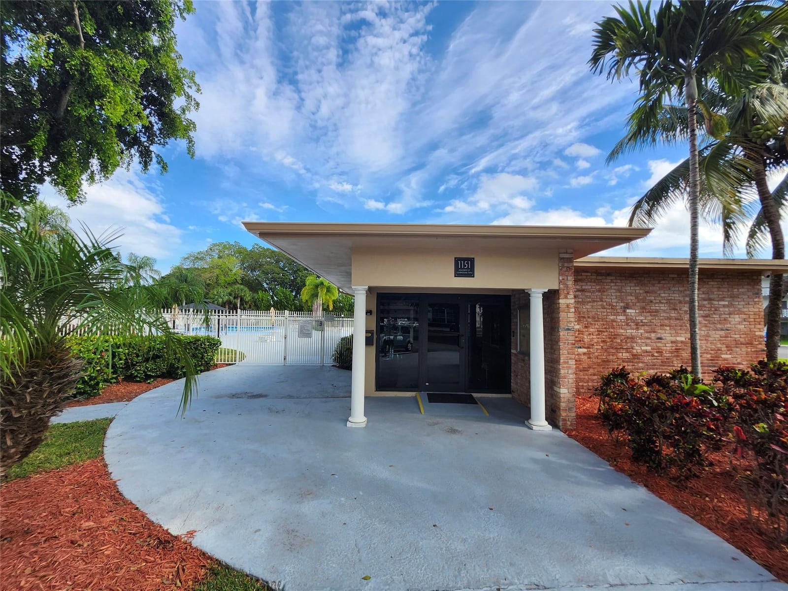 1201 Hillcrest Court 105, Hollywood, FL 33021 photo 19