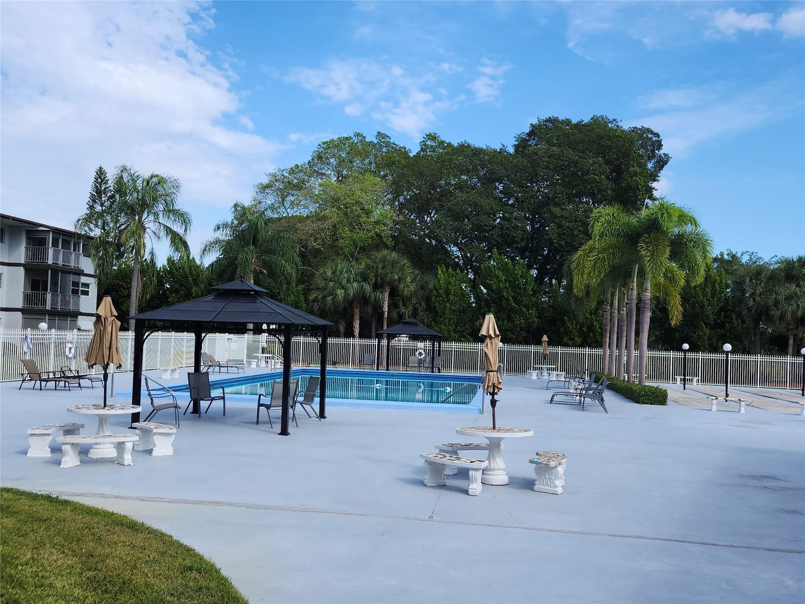 1201 Hillcrest Court 105, Hollywood, FL 33021 photo 20