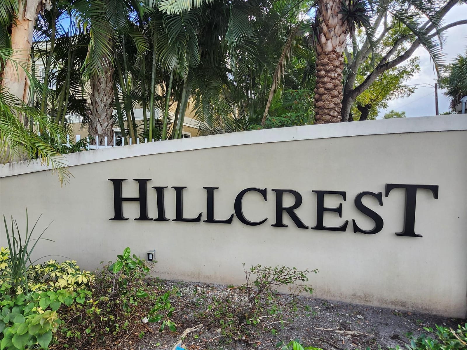 1201 Hillcrest Court 105, Hollywood, FL 33021 photo 21