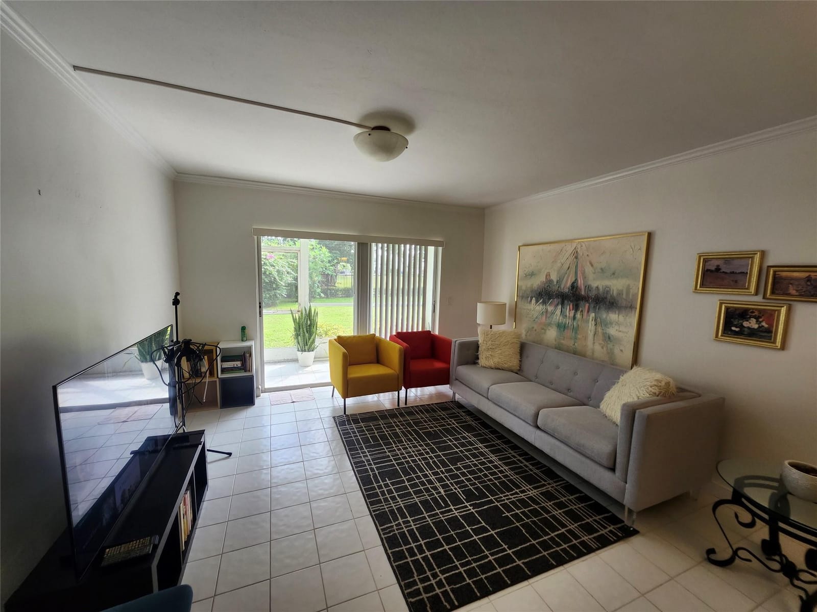1201 Hillcrest Court 105 — photo 6