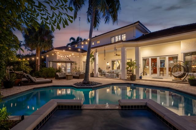 2409 NE 12th Street, sold in Beach Way Heights, Fort Lauderdale, FL