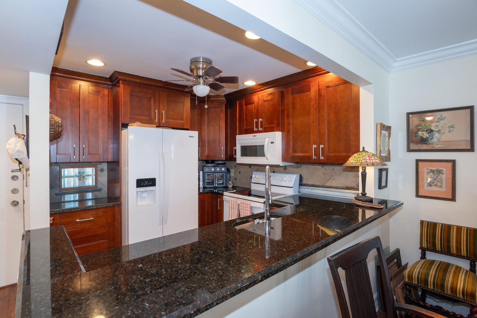 1516 S Lakeside Drive 411 — photo 5