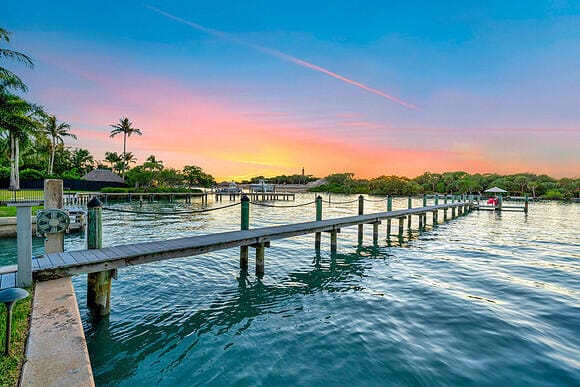 107 Lighthouse Drive, Jupiter Inlet Colony, FL 33469