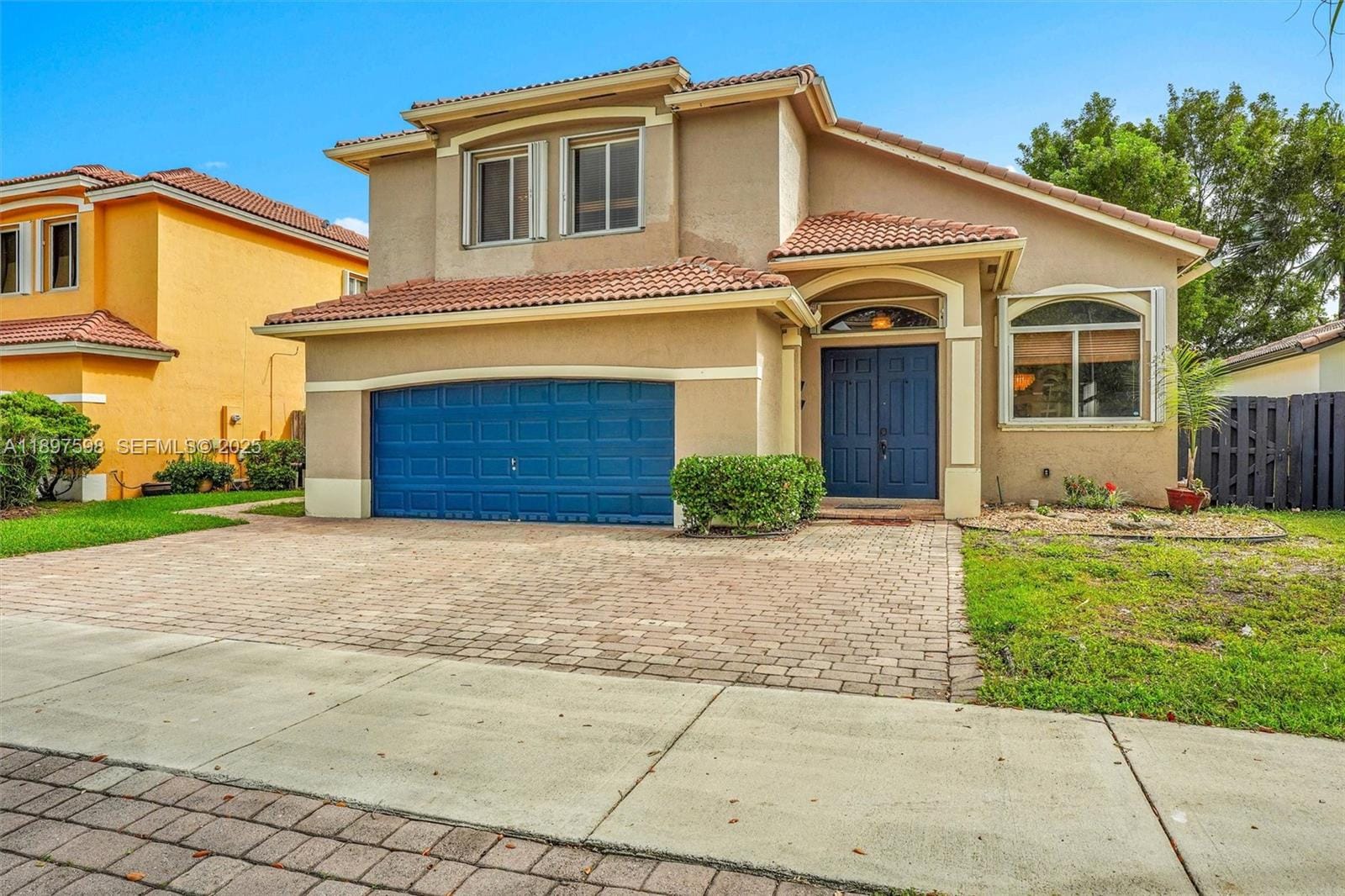 1861 SE 19th Avenue, Homestead, FL 33035 photo 2
