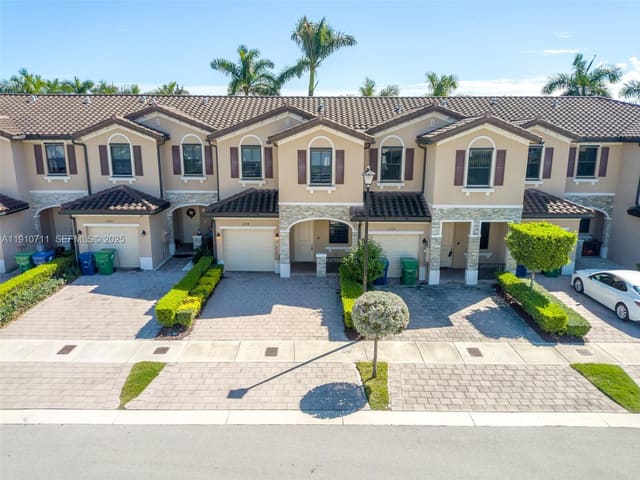 11374 SW 254th Terrace, Homestead, FL 33032