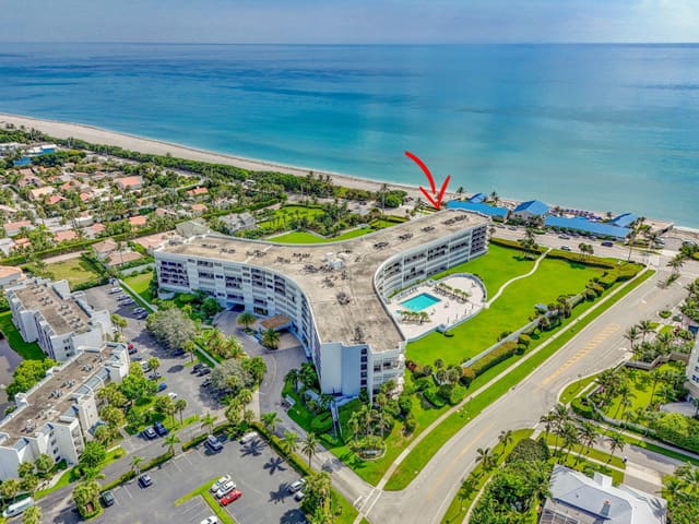 1300 S Highway A1a 201, sold in Oceancrest Condo Apts, Jupiter, FL