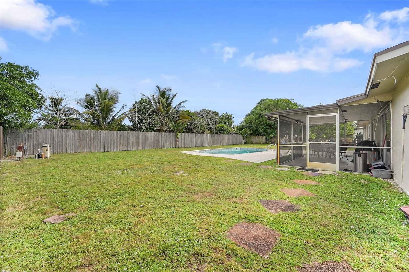 300 W Kathy Lane, Margate, FL 33068 photo 21