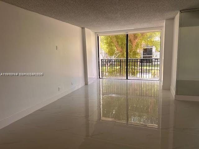 17021 N Bay Road 221, Sunny Isles Beach, FL 33160 photo 2