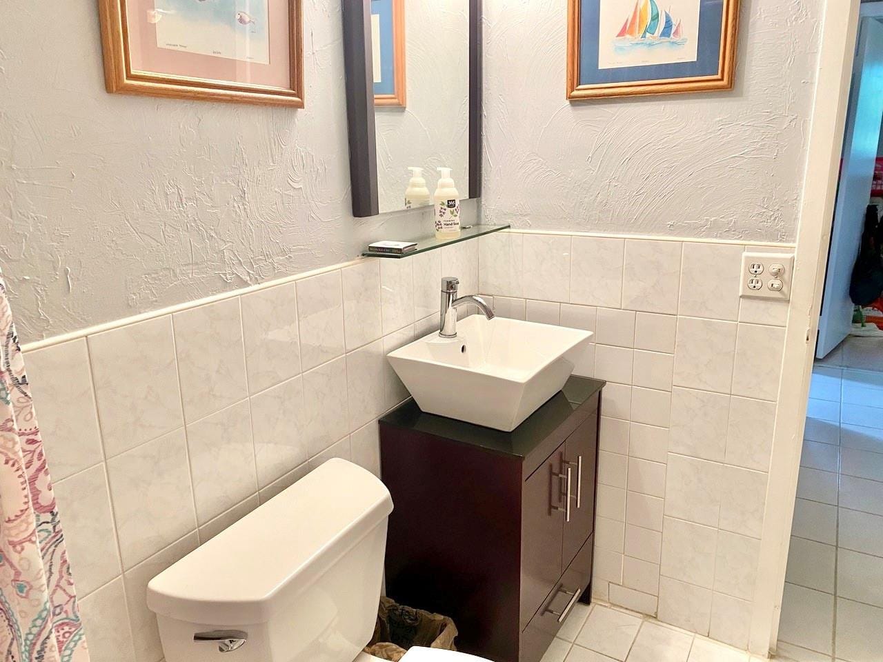 3002 NE 5th Terrace 209-B, Wilton Manors, FL 33334 photo 16