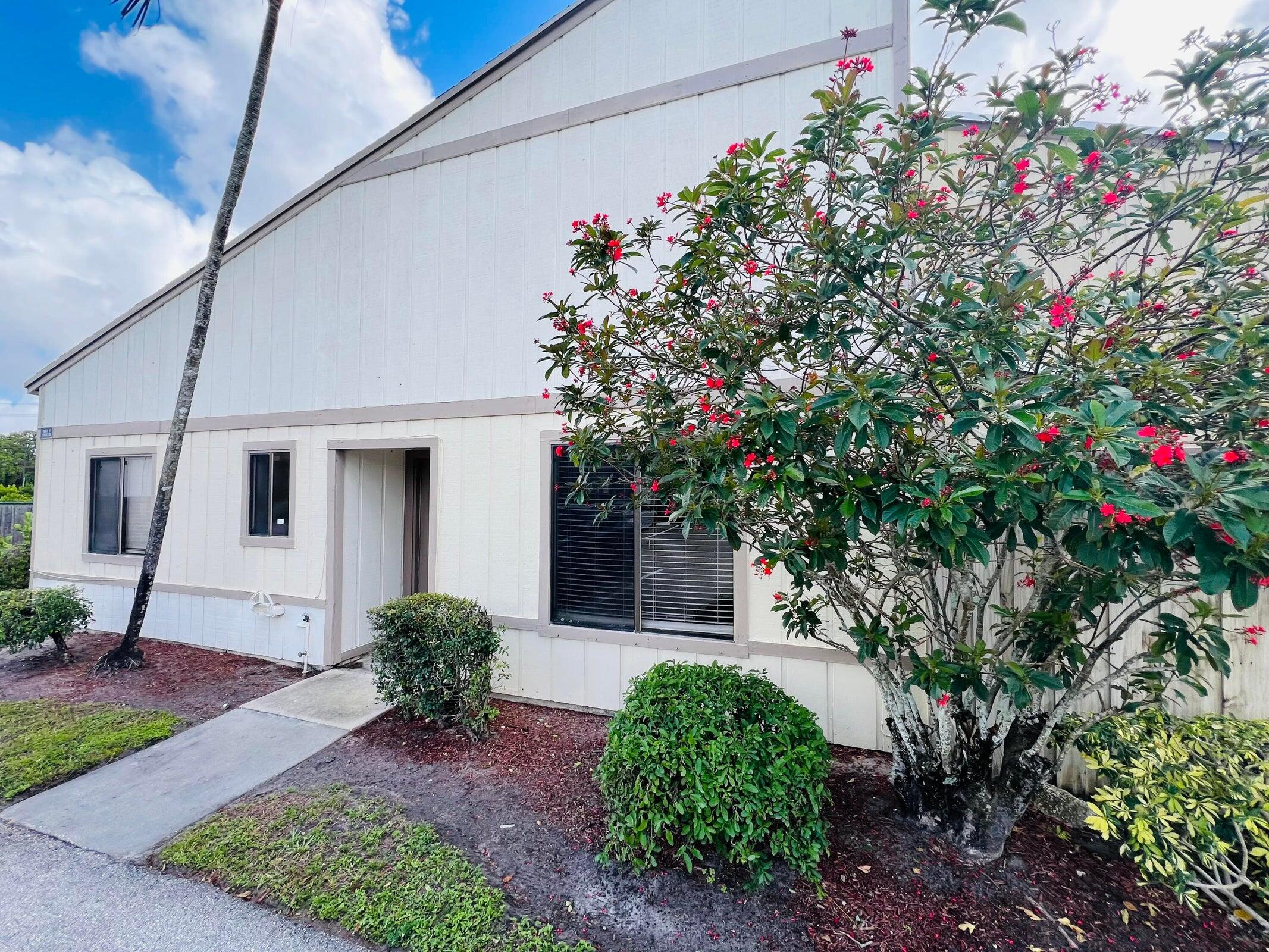 11877 Sturbridge Lane, Wellington, FL 33414, Wellington