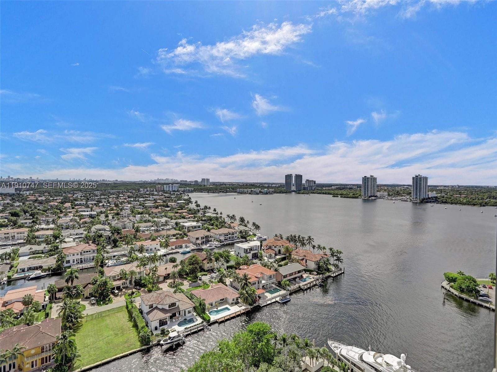 1000 E Island Boulevard 2103, Aventura, FL 33160 photo 28