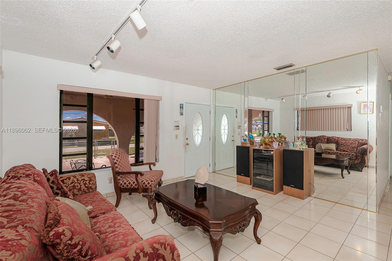 3920 W 3rd Avenue, Hialeah, FL 33012 photo 4